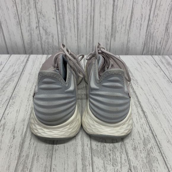 Womens Size 7 New Balance Fresh Foam Sneakers - Picture 4 of 6